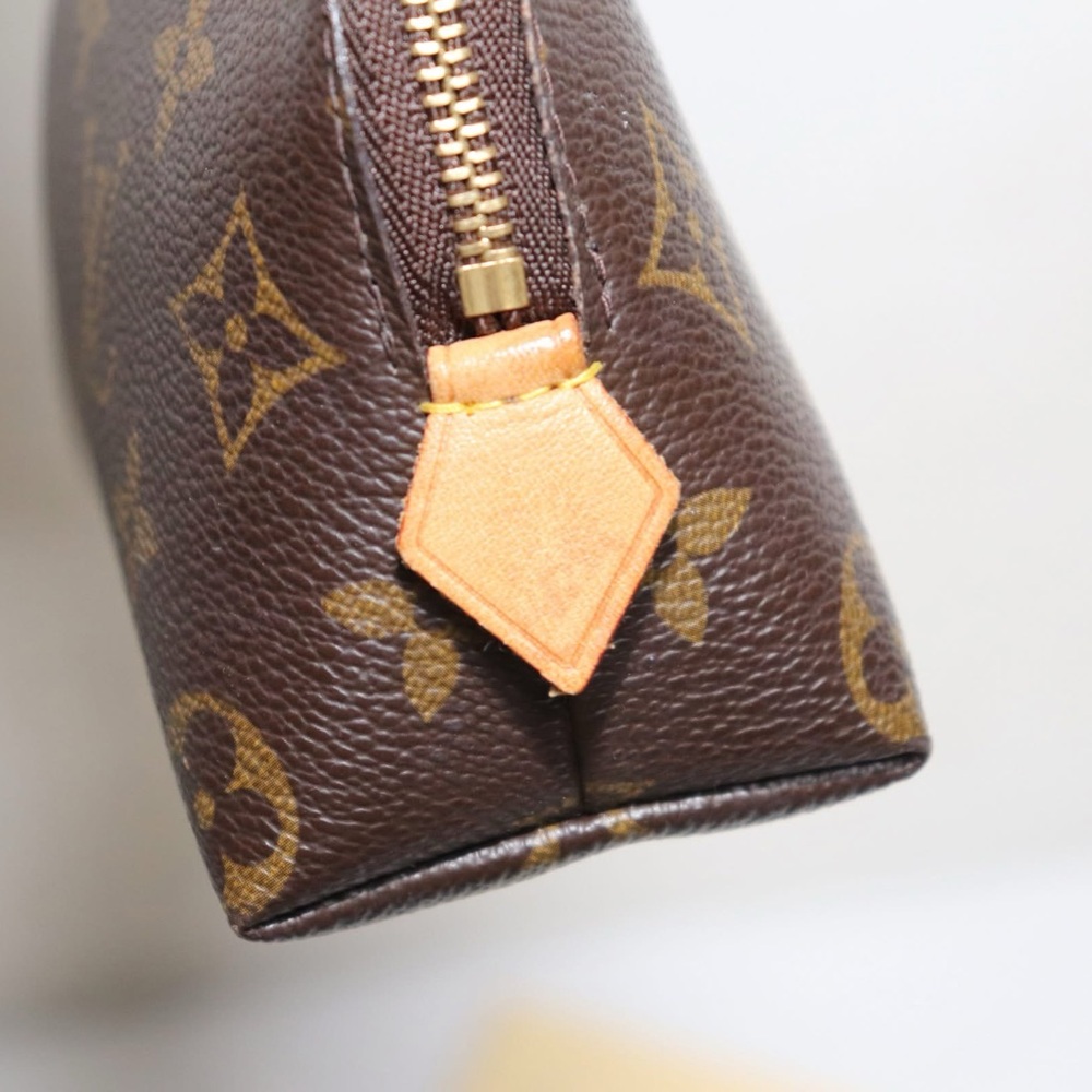 💖 💯 Authentic LOuis Monogram Cosmetic Pouch PM 💖 - Picture 5 of 15